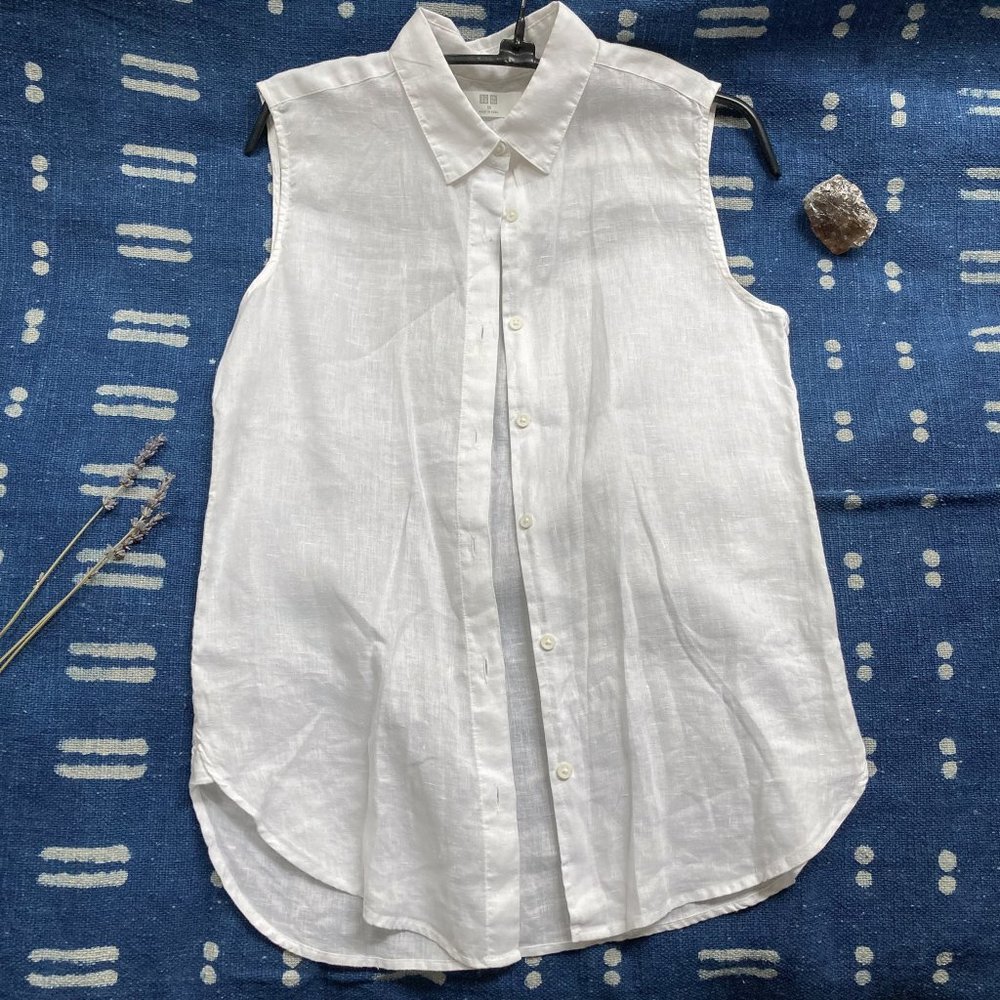 Uniqlo French Linen Sleeveless Top in XS